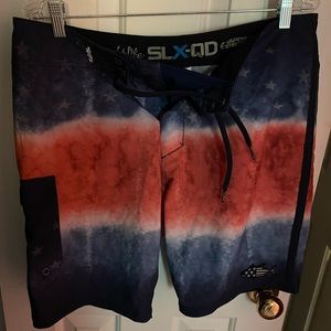 Salt Life SLX-QD vapor stretch 34 waist swim trunks patriotic colors EUC